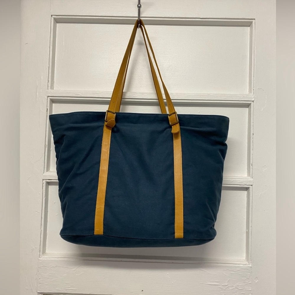 Hearth and Hand Shoulder Tote
